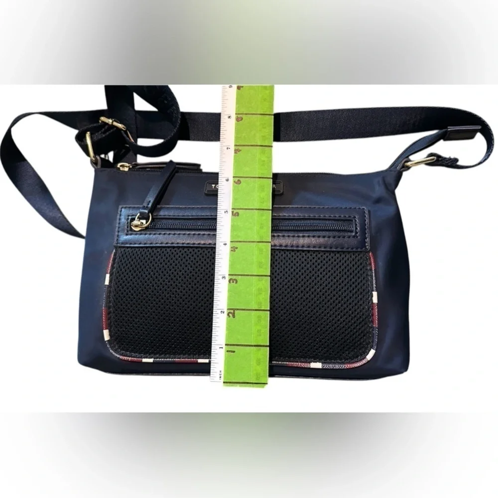 Hey Tommy Hilfiger black cross by bag